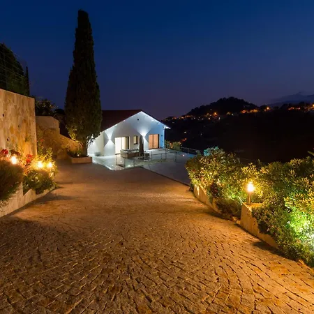 Daniel Semesterbostad